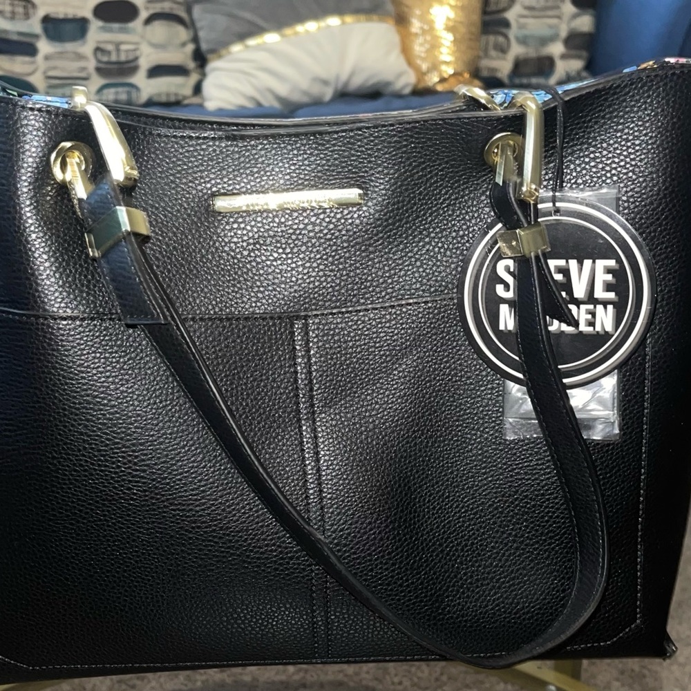 Steve Madden Black purse